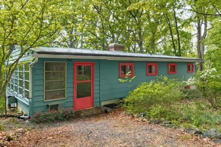 Harpers Ferry Cottage Hot Tub, Wifi, Dog-Friendly Exterior foto